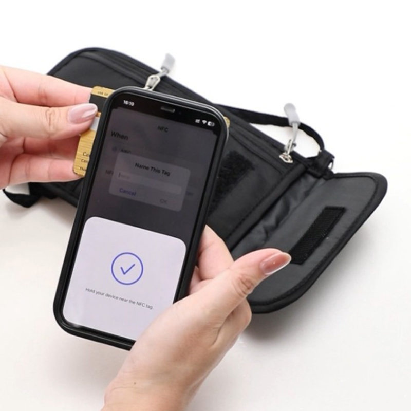 Portable Crossbody Bag Travel  – Neck Hanging Phone Holder recenzja i cena